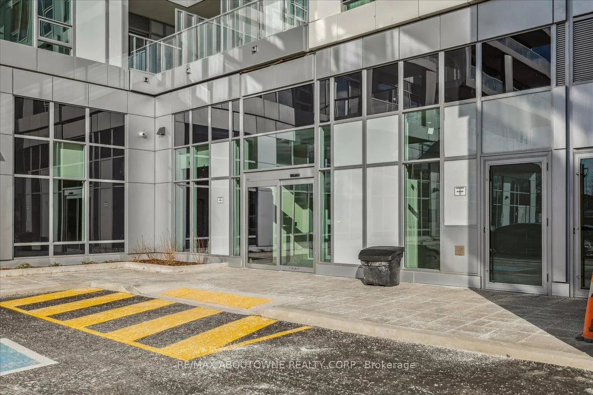 Photo 6 of Unit 612, 500 Plains Road E, Burlington, LaSalle — HOMEH