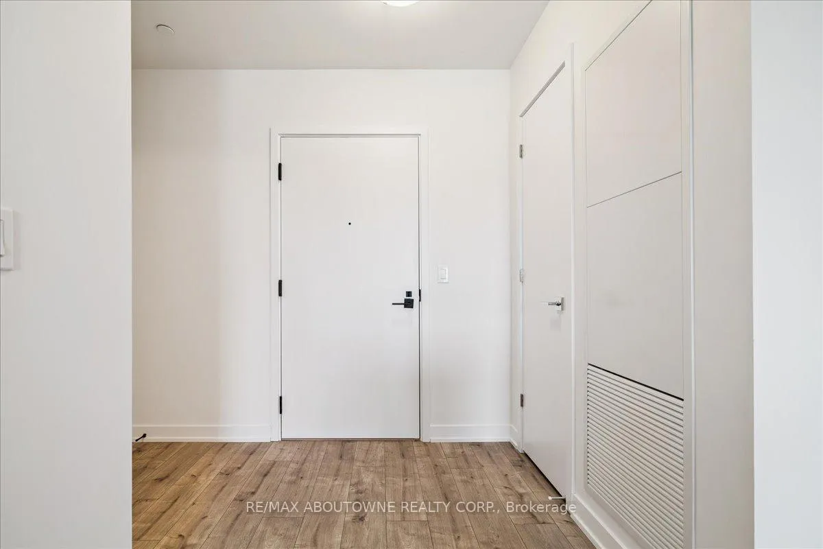 Photo 10 of Unit 612, 500 Plains Road E, Burlington, LaSalle — HOMEH