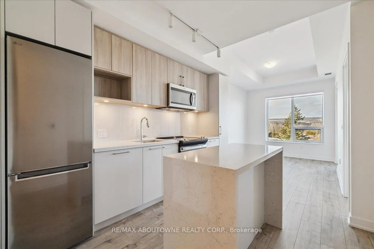 Photo 12 of Unit 612, 500 Plains Road E, Burlington, LaSalle — HOMEH