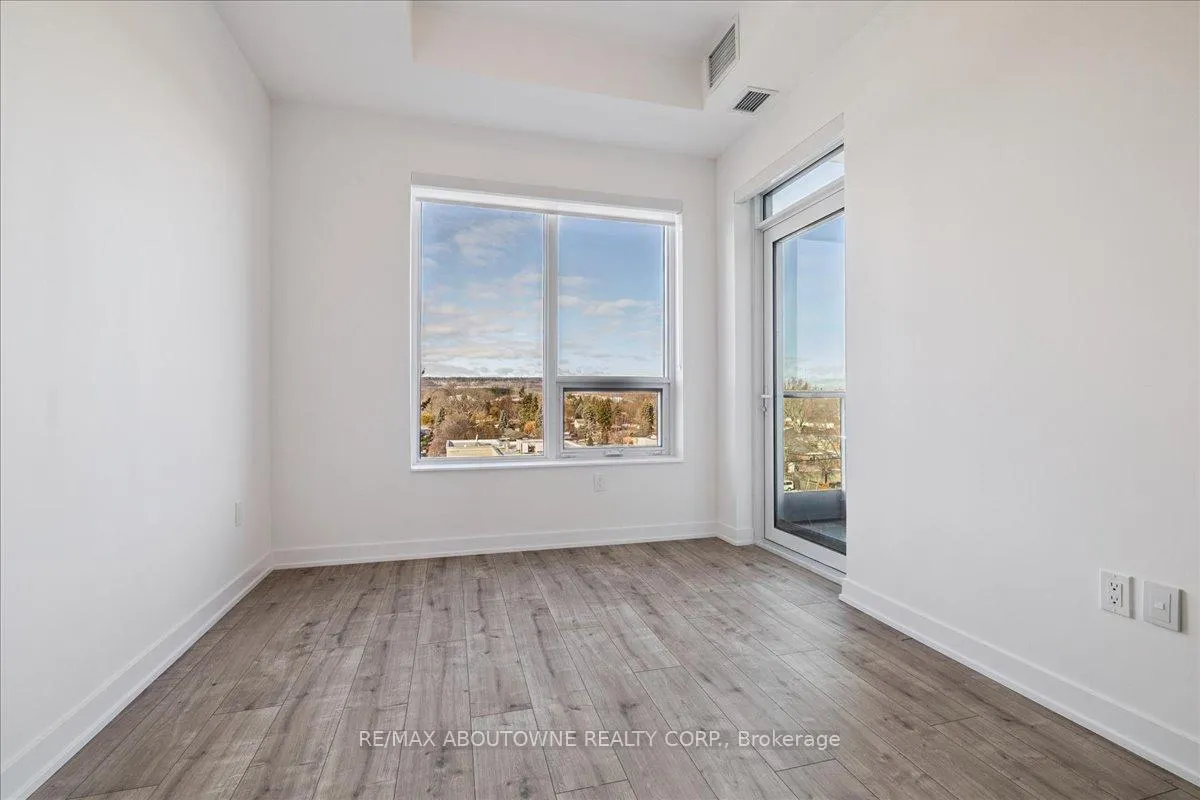 Photo 18 of Unit 612, 500 Plains Road E, Burlington, LaSalle — HOMEH