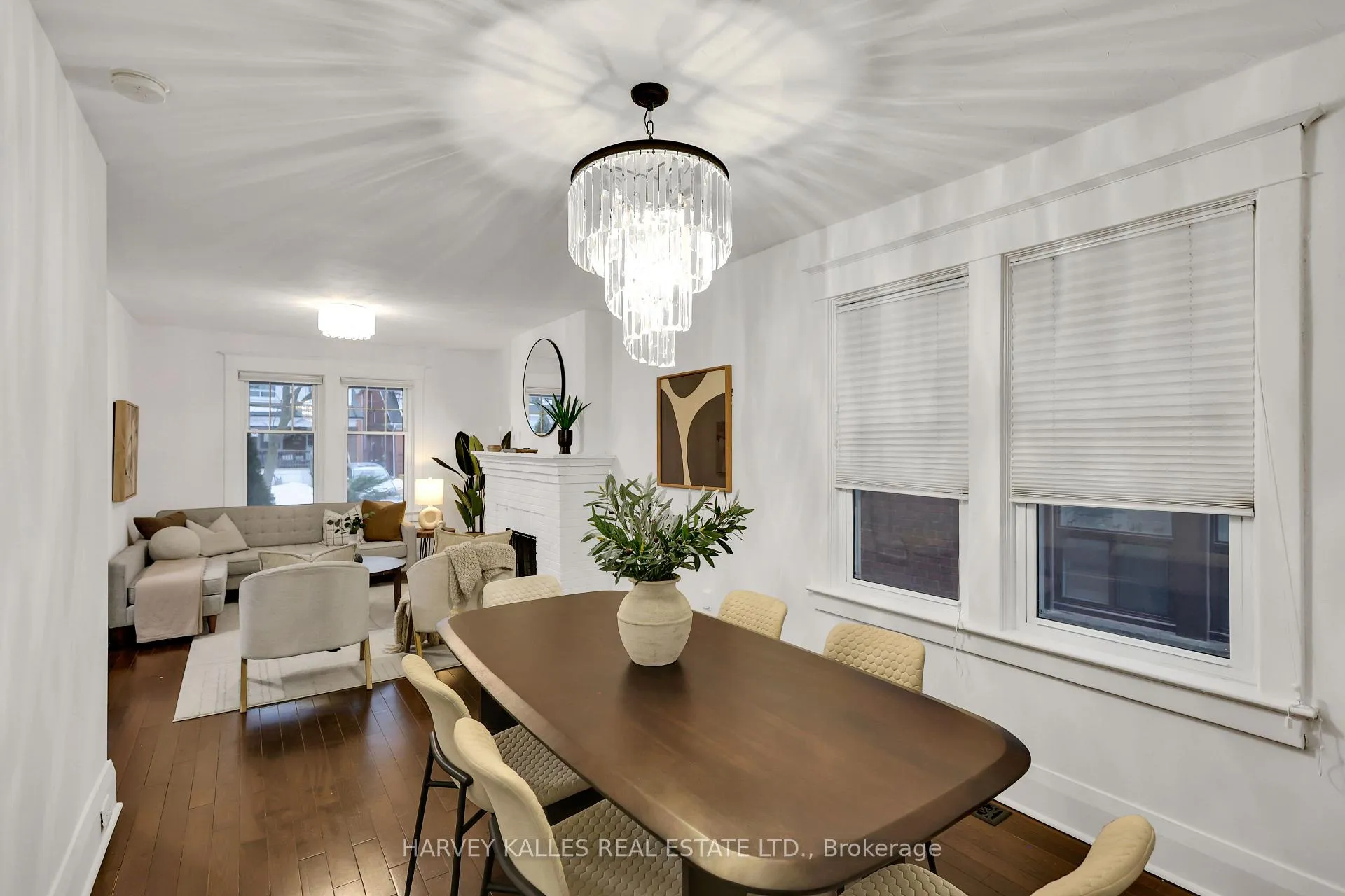 Photo 9 of 318 Forman Avenue, Toronto, Mount Pleasant East — HOMEH