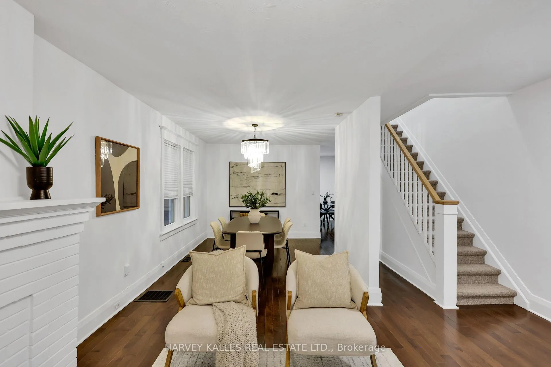 Photo 10 of 318 Forman Avenue, Toronto, Mount Pleasant East — HOMEH
