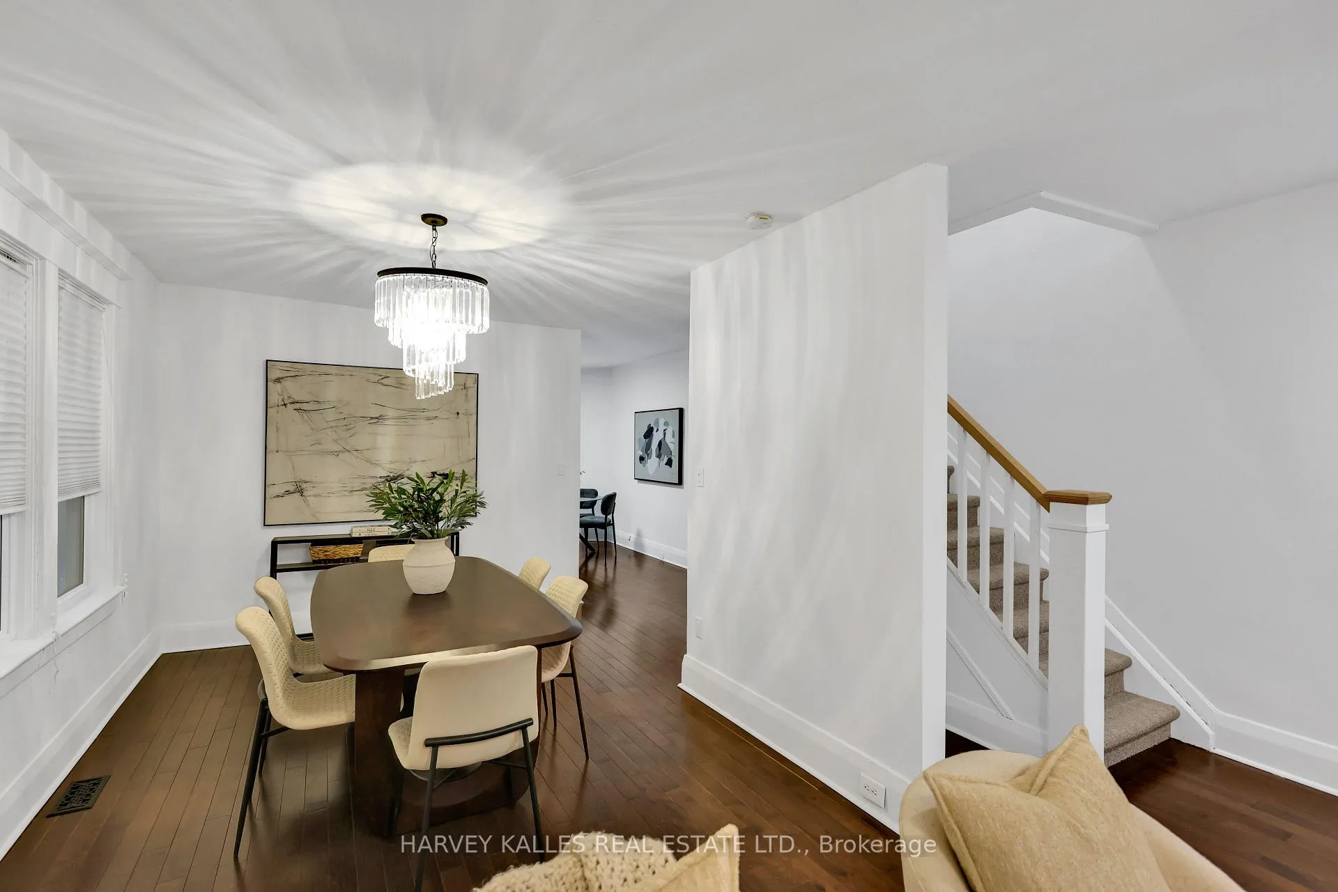 Photo 11 of 318 Forman Avenue, Toronto, Mount Pleasant East — HOMEH