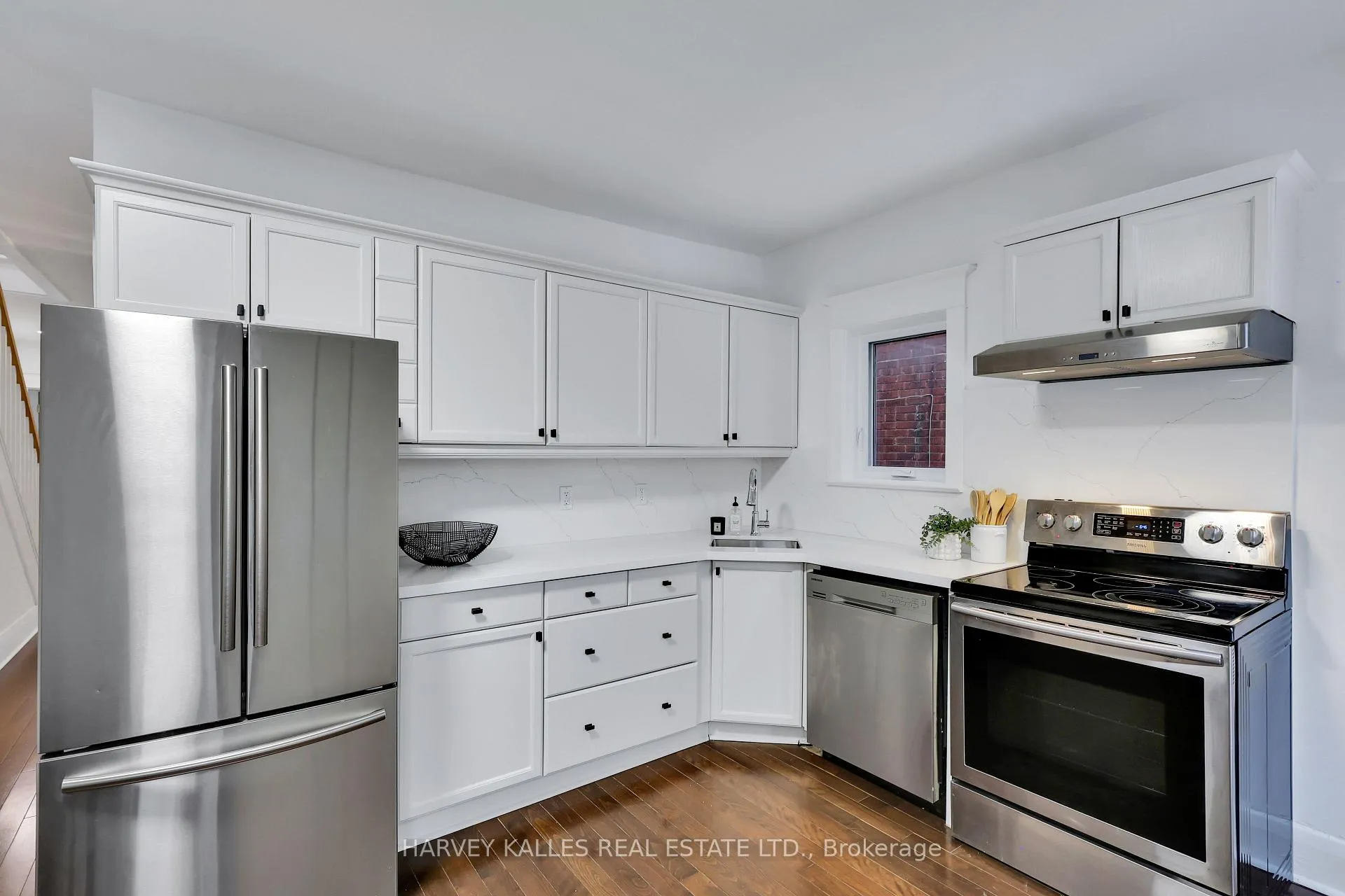 Photo 17 of 318 Forman Avenue, Toronto, Mount Pleasant East — HOMEH