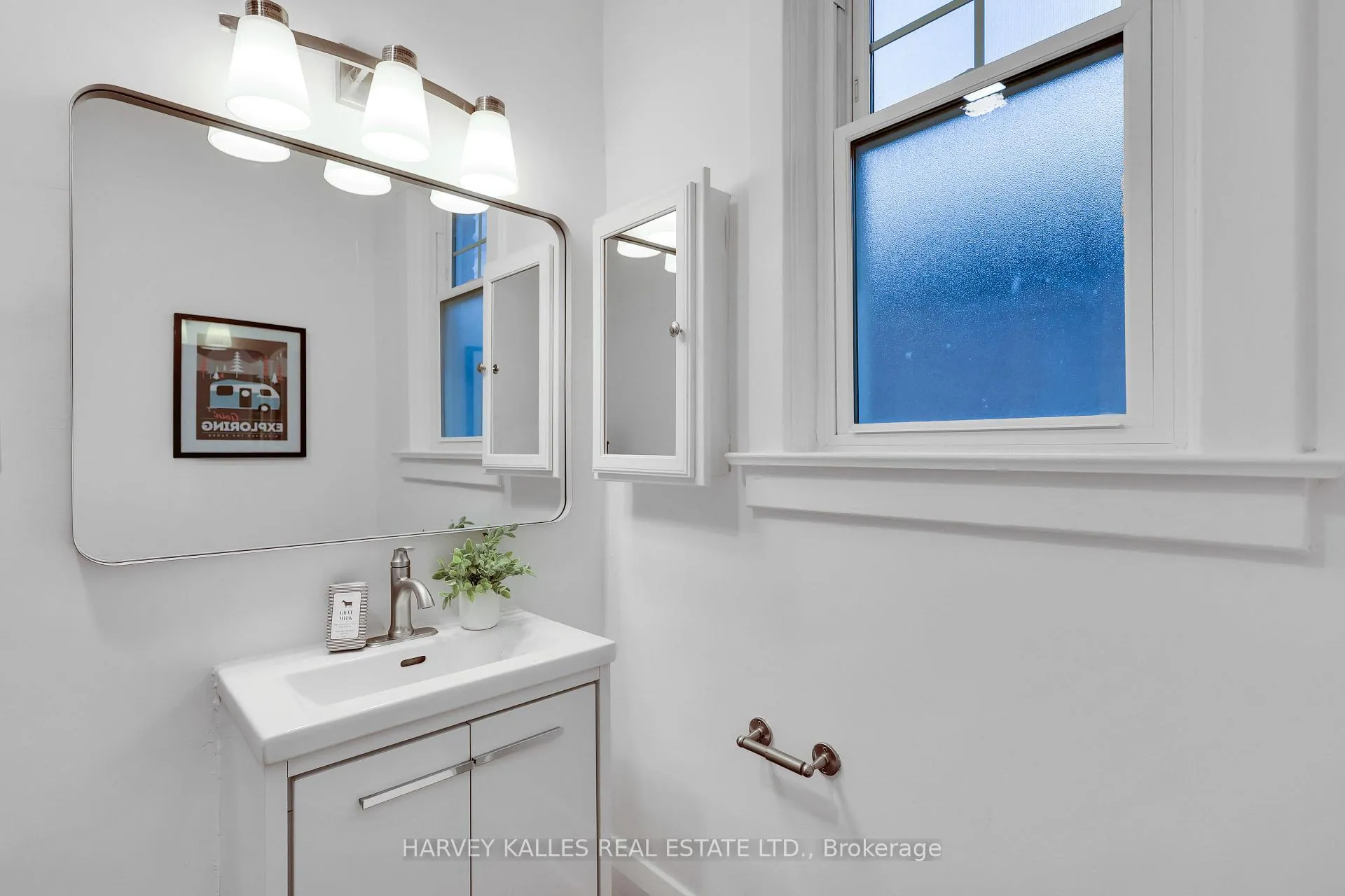 Photo 34 of 318 Forman Avenue, Toronto, Mount Pleasant East — HOMEH