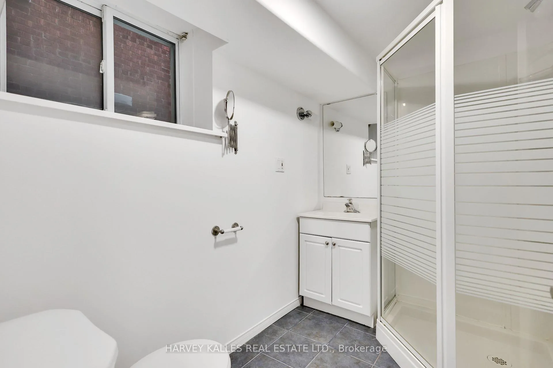 Photo 44 of 318 Forman Avenue, Toronto, Mount Pleasant East — HOMEH