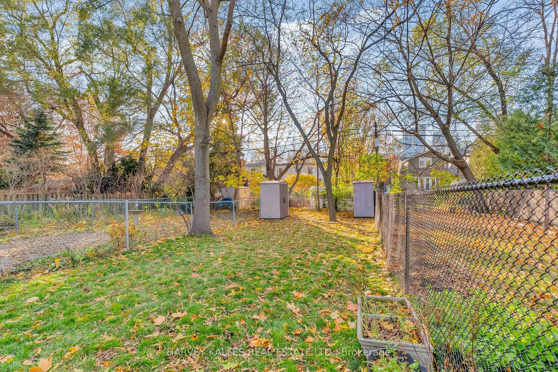 Photo 48 of 318 Forman Avenue, Toronto, Mount Pleasant East — HOMEH