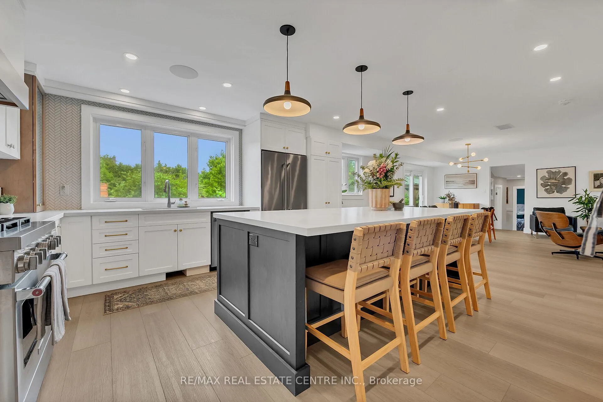 Photo 7 of 217 Jones Road, Hamilton, Stoney Creek — HOMEH
