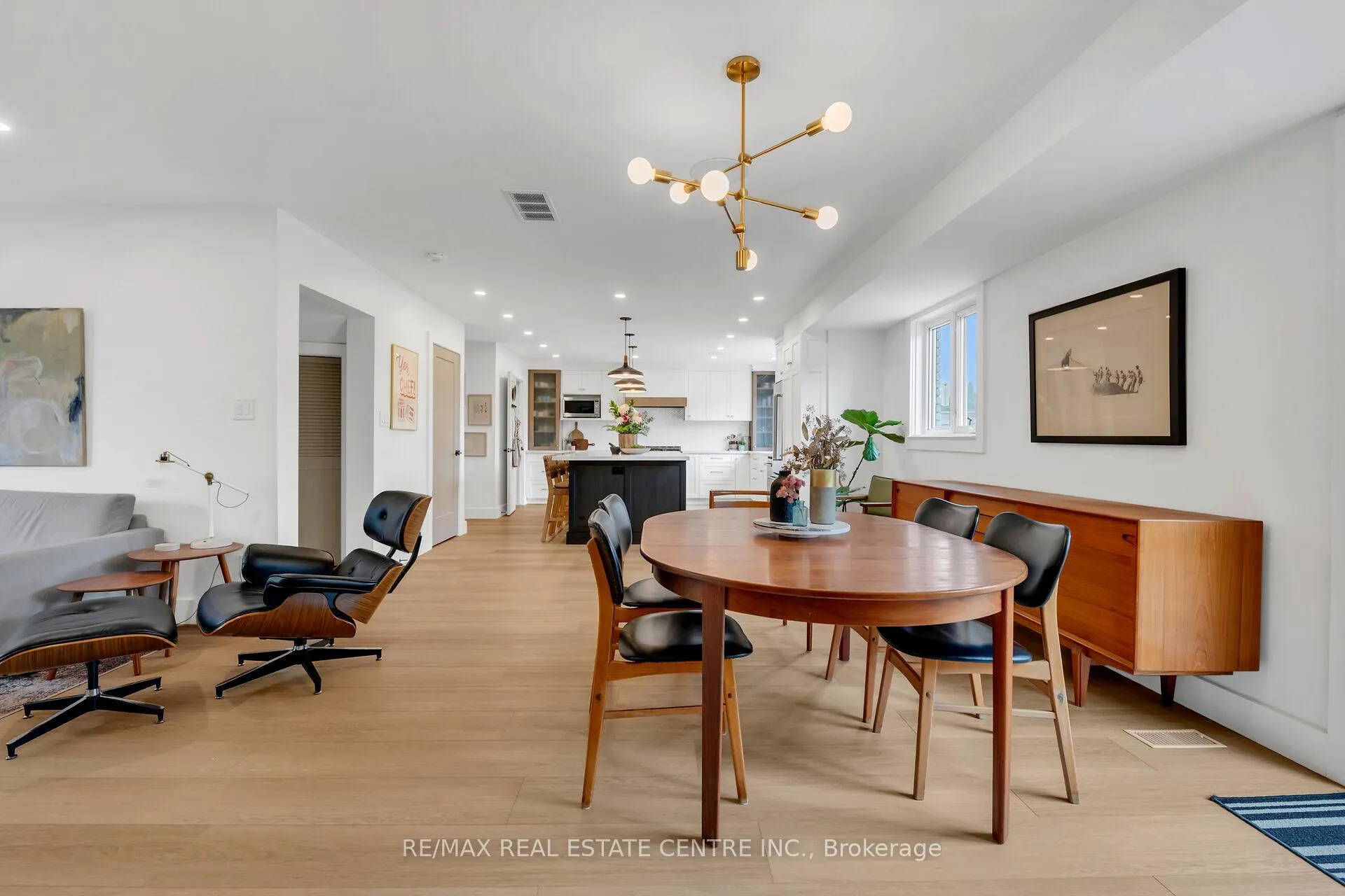 Photo 13 of 217 Jones Road, Hamilton, Stoney Creek — HOMEH