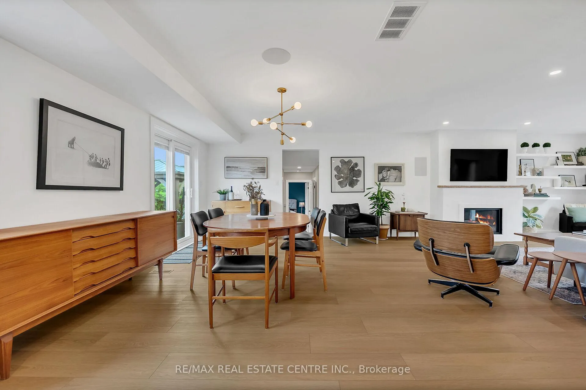 Photo 16 of 217 Jones Road, Hamilton, Stoney Creek — HOMEH