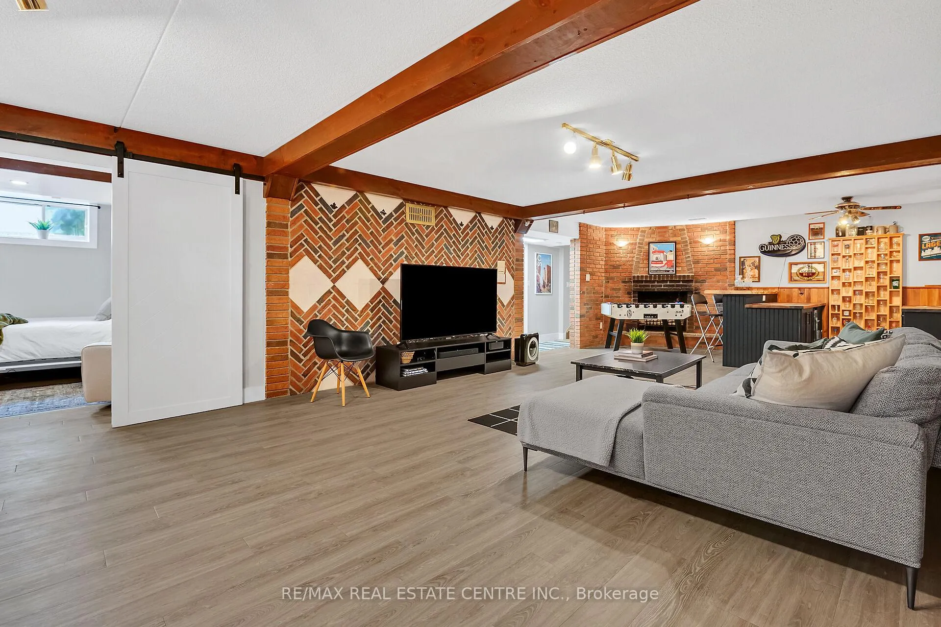 Photo 37 of 217 Jones Road, Hamilton, Stoney Creek — HOMEH