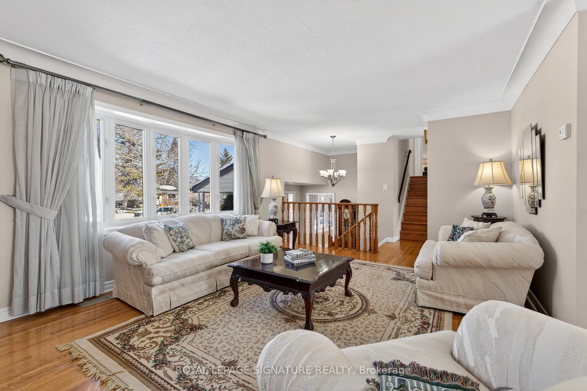 Photo 10 of 897 Pembridge Crescent, Kingston, South of Taylor-Kidd Blvd — HOMEH