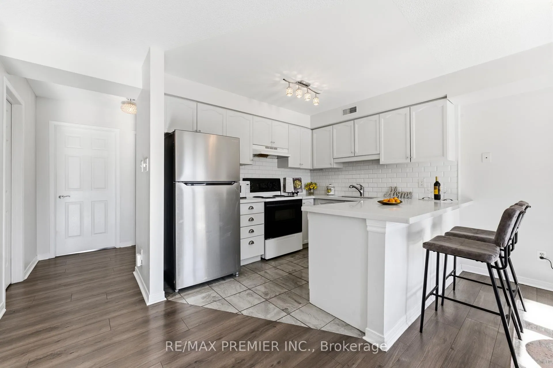 Photo 8 of Unit 12, 2120 Headon Road, Burlington, Headon — HOMEH