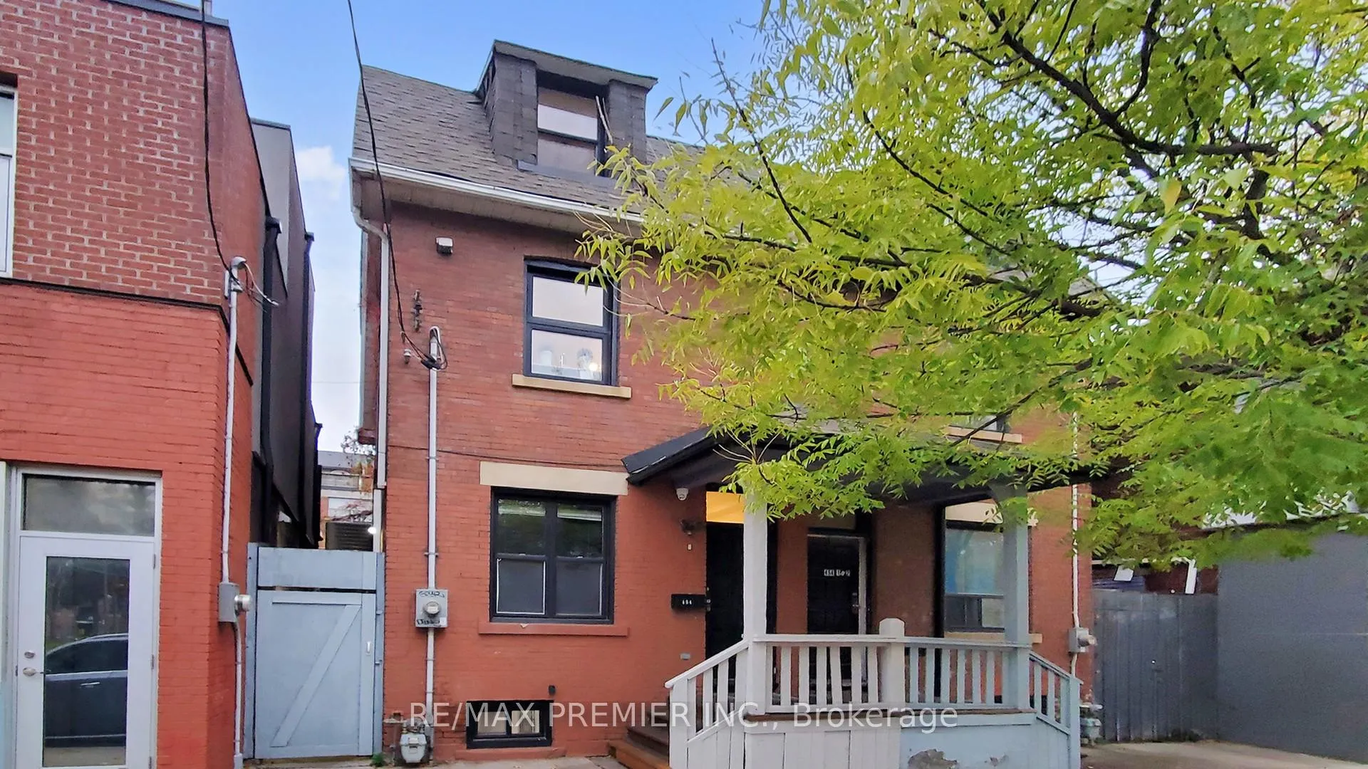 Photo 1 of Unit 201, 454 Gerrard Street E, Toronto, Cabbagetown-South St. James Town — HOMEH