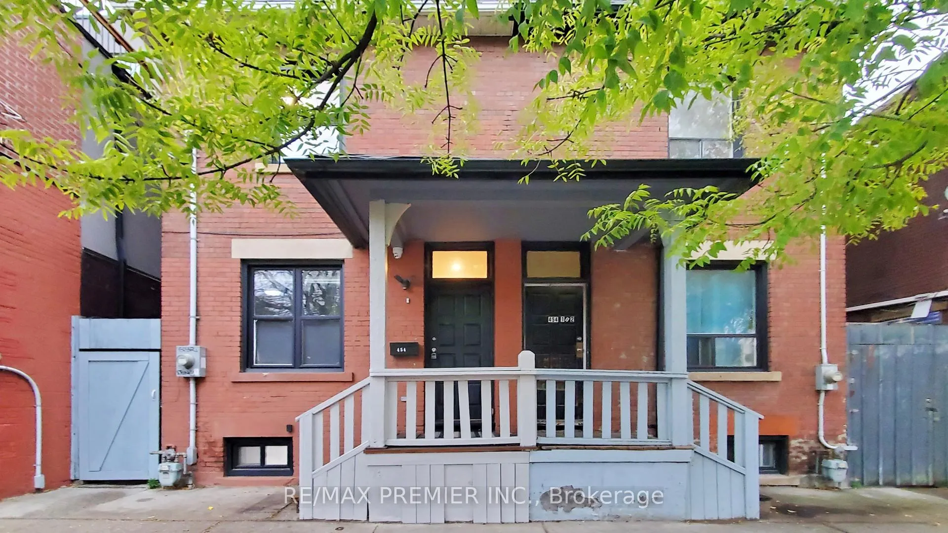 Photo 2 of Unit 201, 454 Gerrard Street E, Toronto, Cabbagetown-South St. James Town — HOMEH