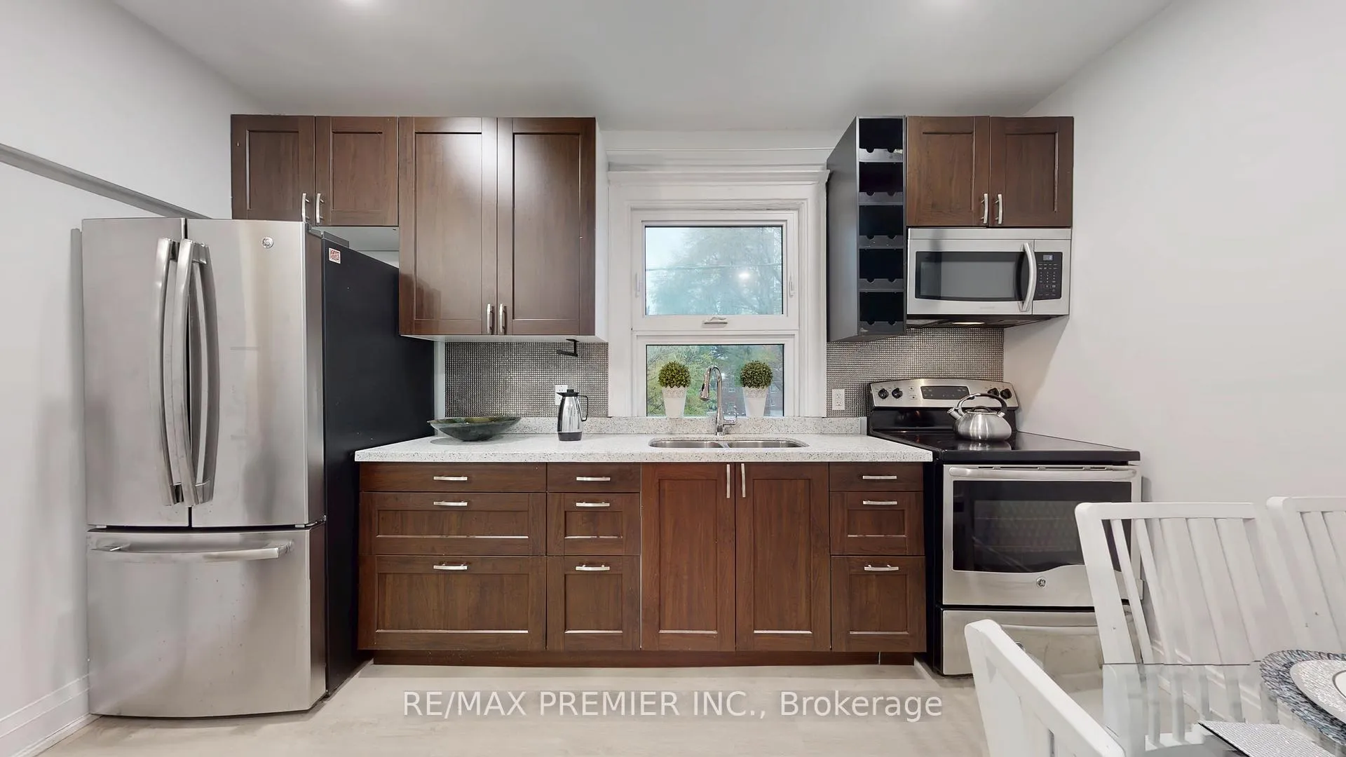 Photo 7 of Unit 201, 454 Gerrard Street E, Toronto, Cabbagetown-South St. James Town — HOMEH