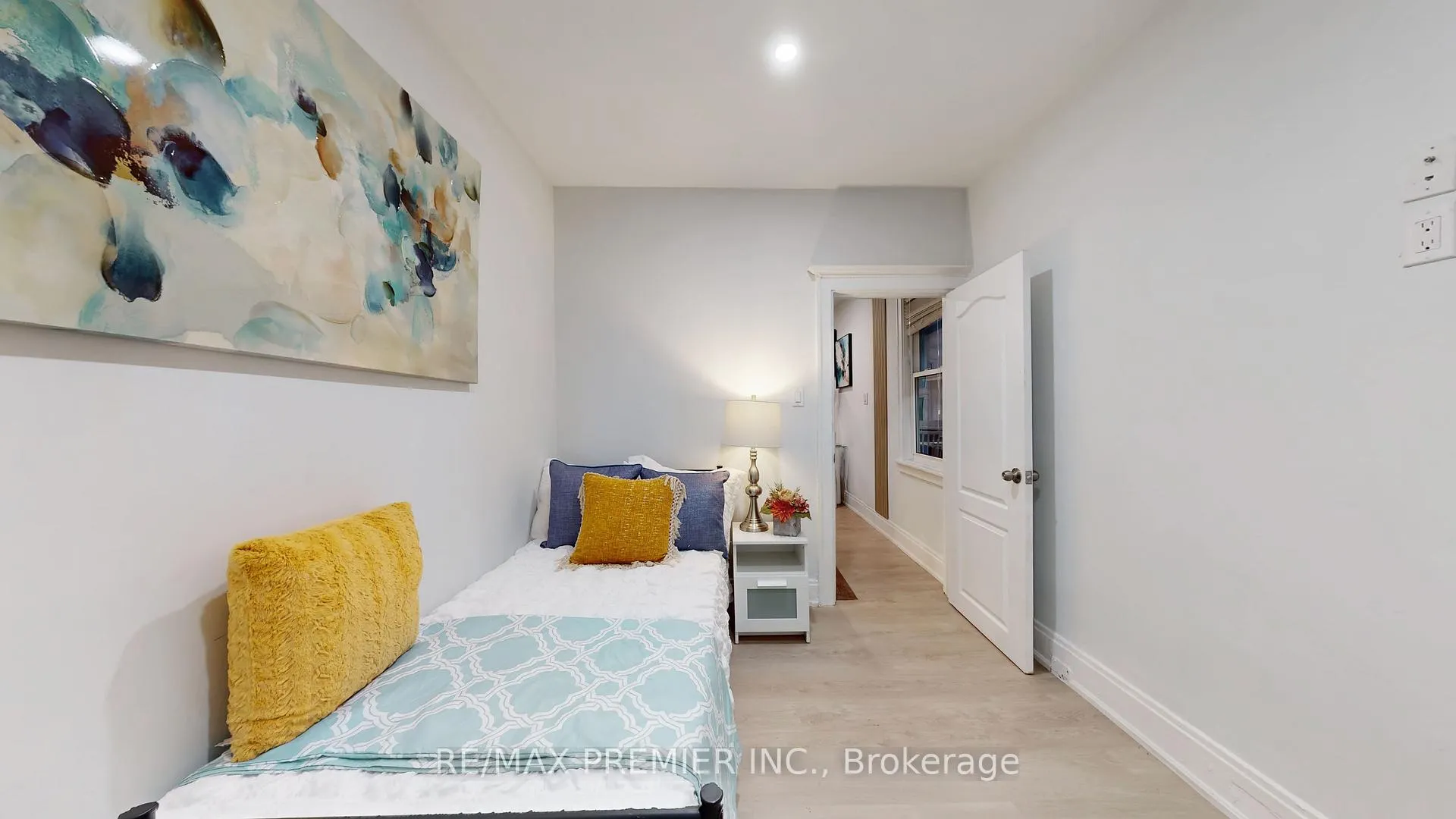 Photo 9 of Unit 201, 454 Gerrard Street E, Toronto, Cabbagetown-South St. James Town — HOMEH