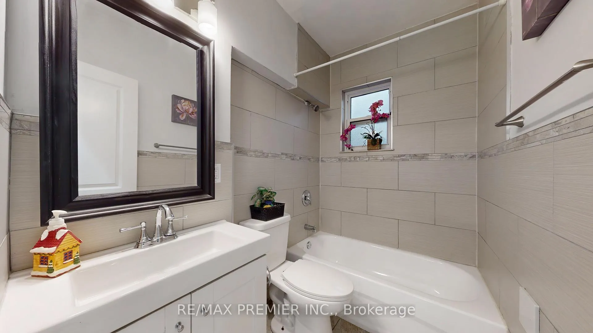 Photo 10 of Unit 201, 454 Gerrard Street E, Toronto, Cabbagetown-South St. James Town — HOMEH