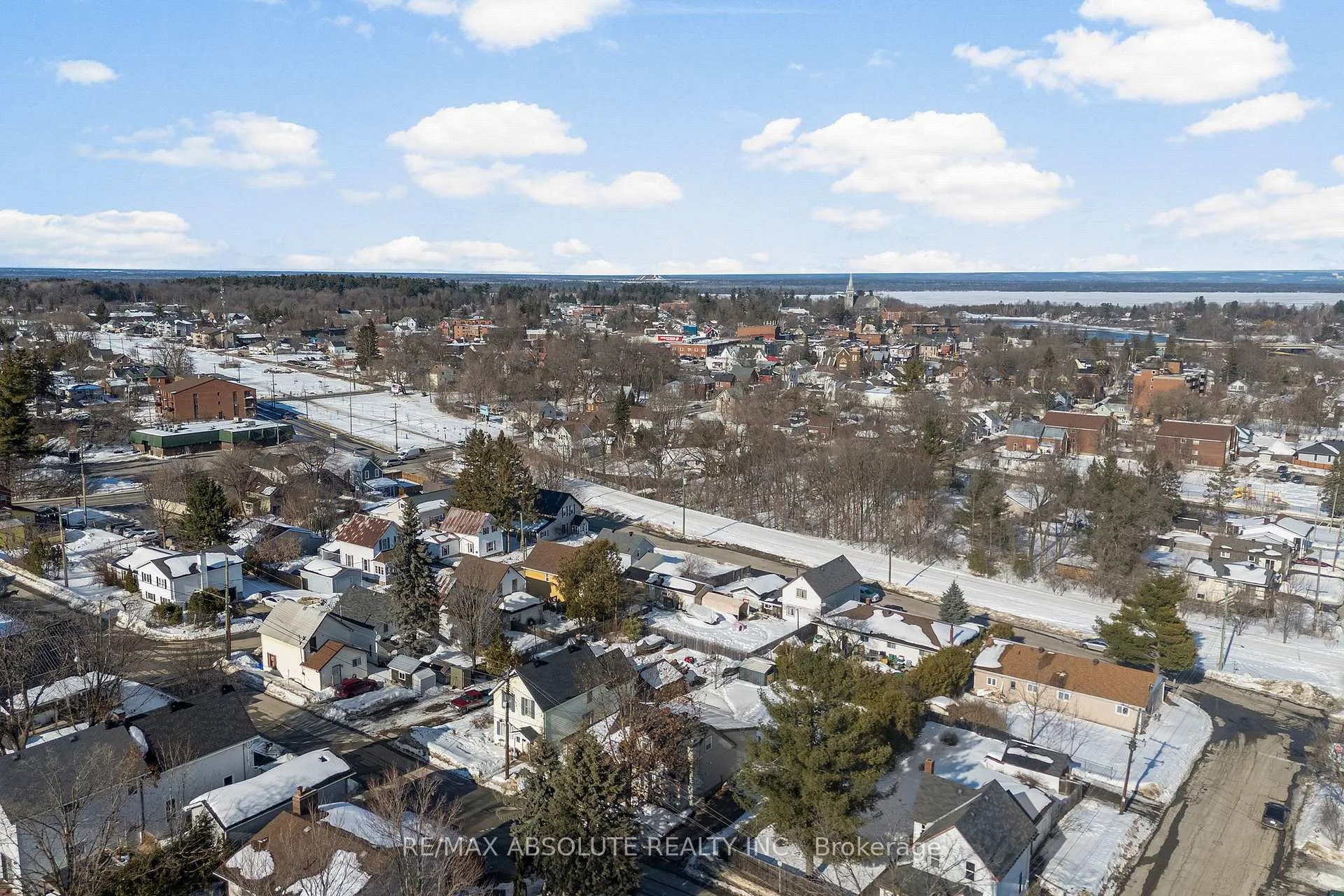Photo 21 of 40 Havey Street, Arnprior — HOMEH