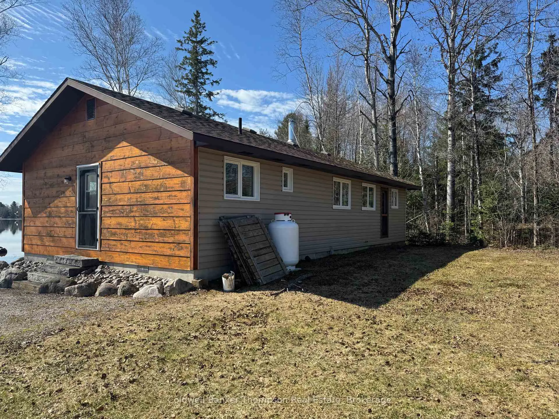 Photo 3 of 3105 Highway 520, Magnetawan — HOMEH