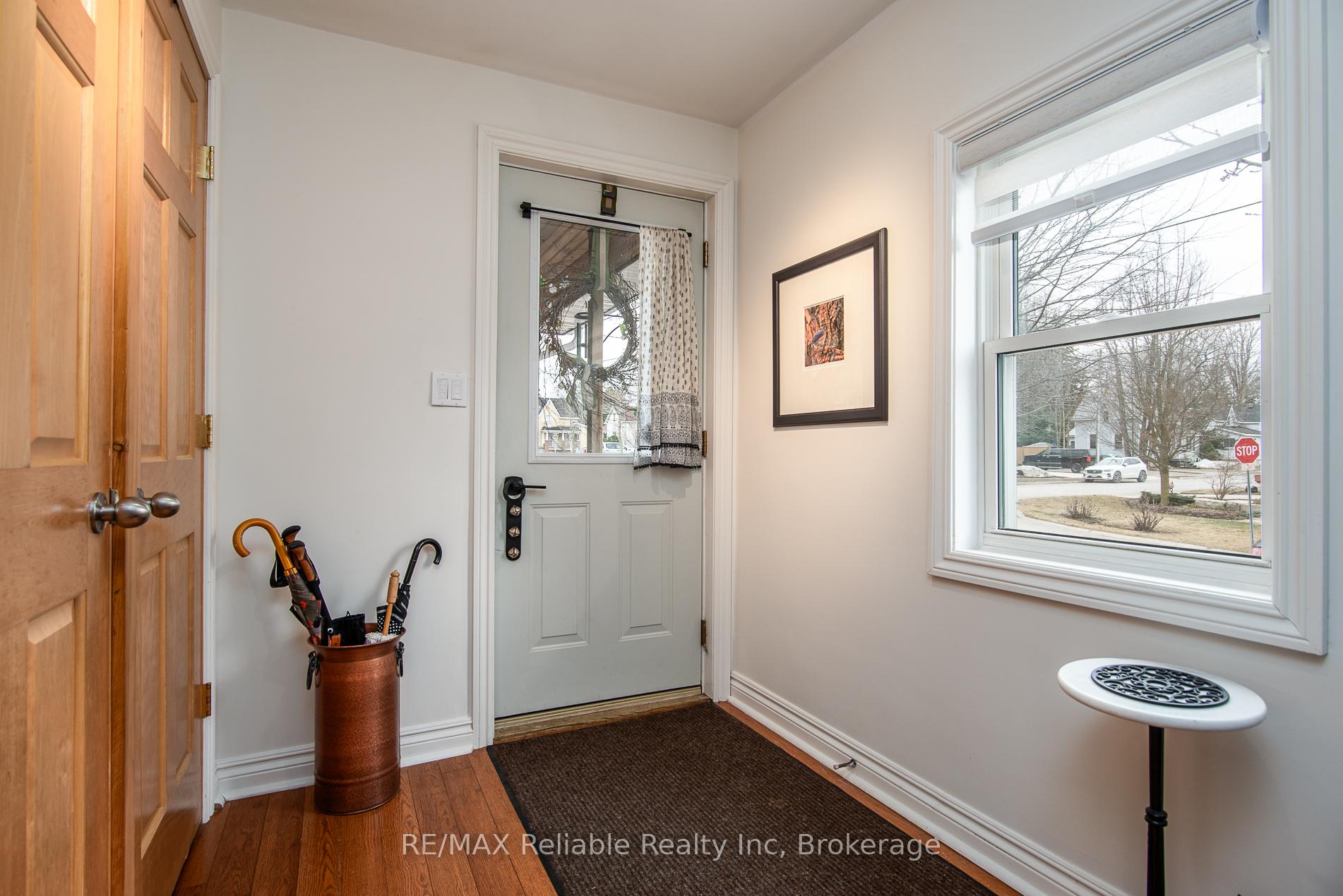 Photo 30 of 60 Centre Street, Huron East, Seaforth — HOMEH