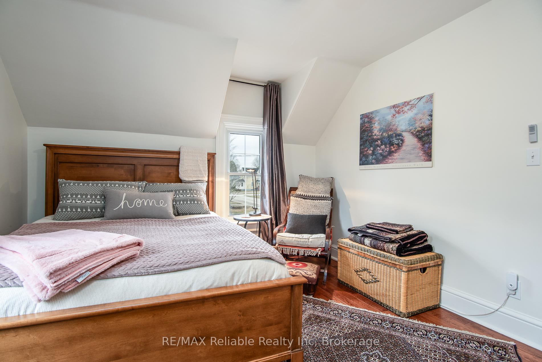 Photo 41 of 60 Centre Street, Huron East, Seaforth — HOMEH