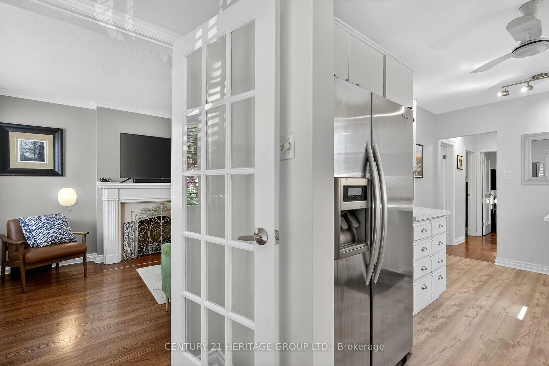 Photo 3 of 1269 Broadview Avenue, Toronto, Broadview North — HOMEH