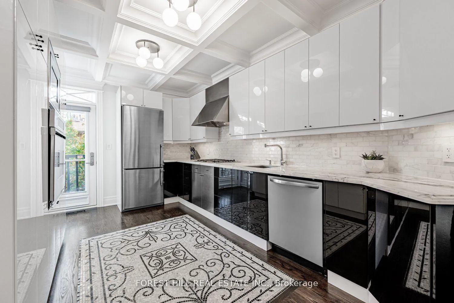 Photo 10 of Unit Upper, 37 Granby Street, Toronto, Church-Yonge Corridor — HOMEH