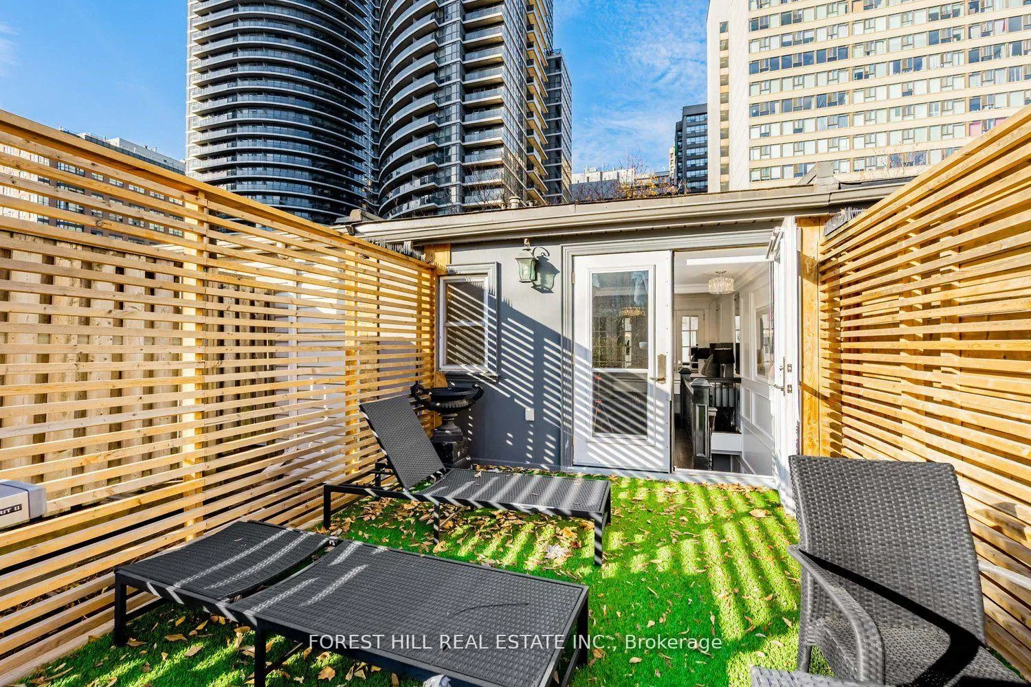 Photo 26 of Unit Upper, 37 Granby Street, Toronto, Church-Yonge Corridor — HOMEH