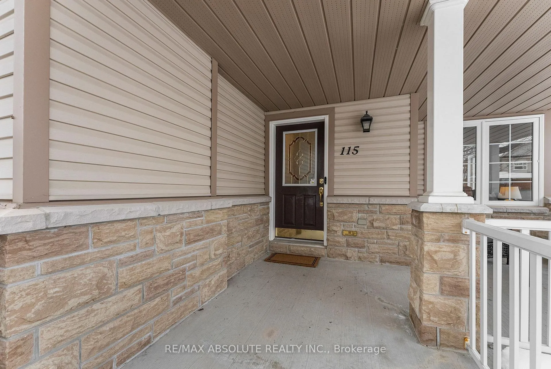 Photo 2 of 115 Arrowwood Drive, Ottawa, Stittsville (South) — HOMEH