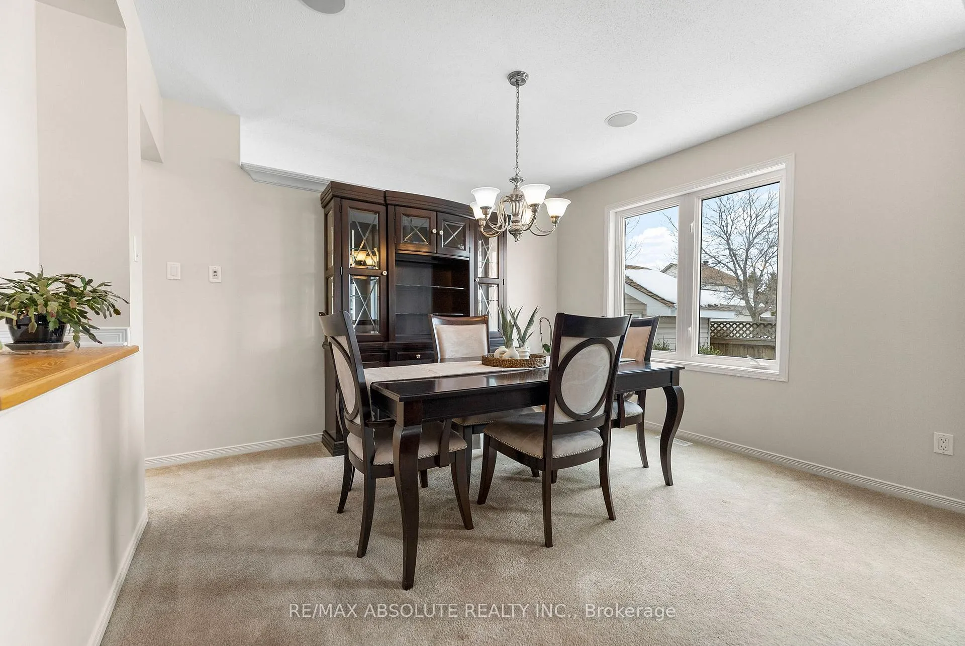 Photo 8 of 115 Arrowwood Drive, Ottawa, Stittsville (South) — HOMEH
