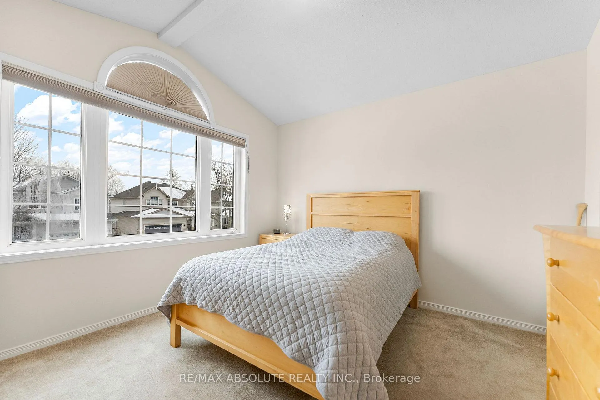 Photo 18 of 115 Arrowwood Drive, Ottawa, Stittsville (South) — HOMEH