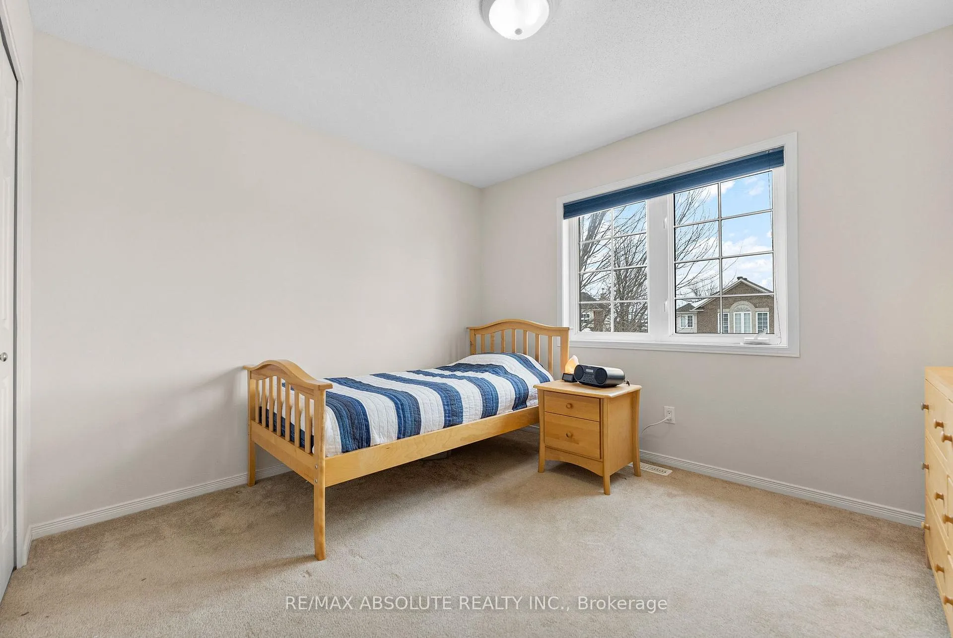 Photo 19 of 115 Arrowwood Drive, Ottawa, Stittsville (South) — HOMEH
