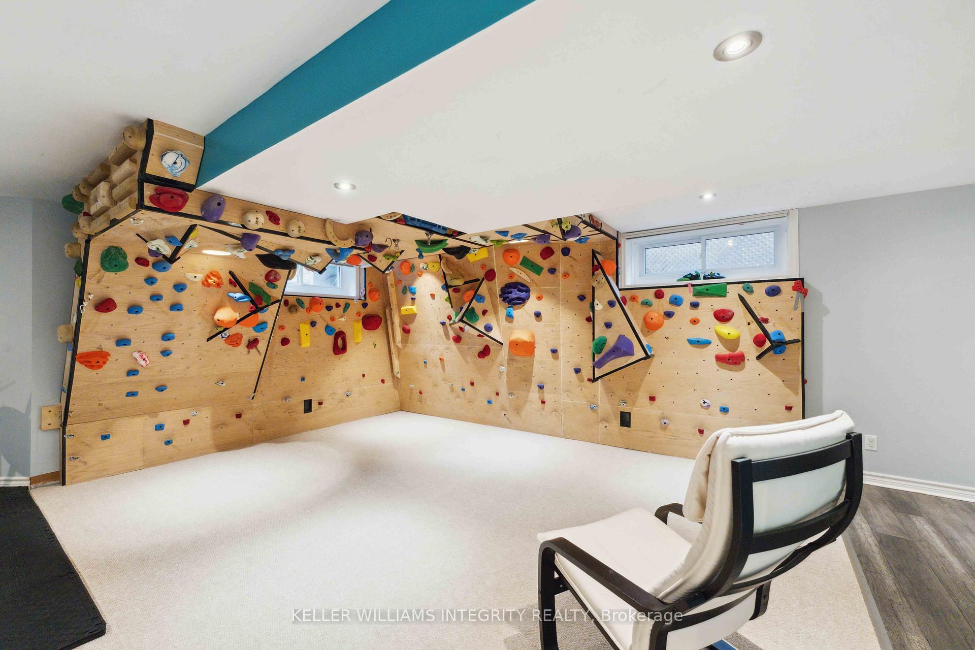 Photo 25 of 21 Upwood Street, Ottawa, Hunt Club Park/Greenboro — HOMEH
