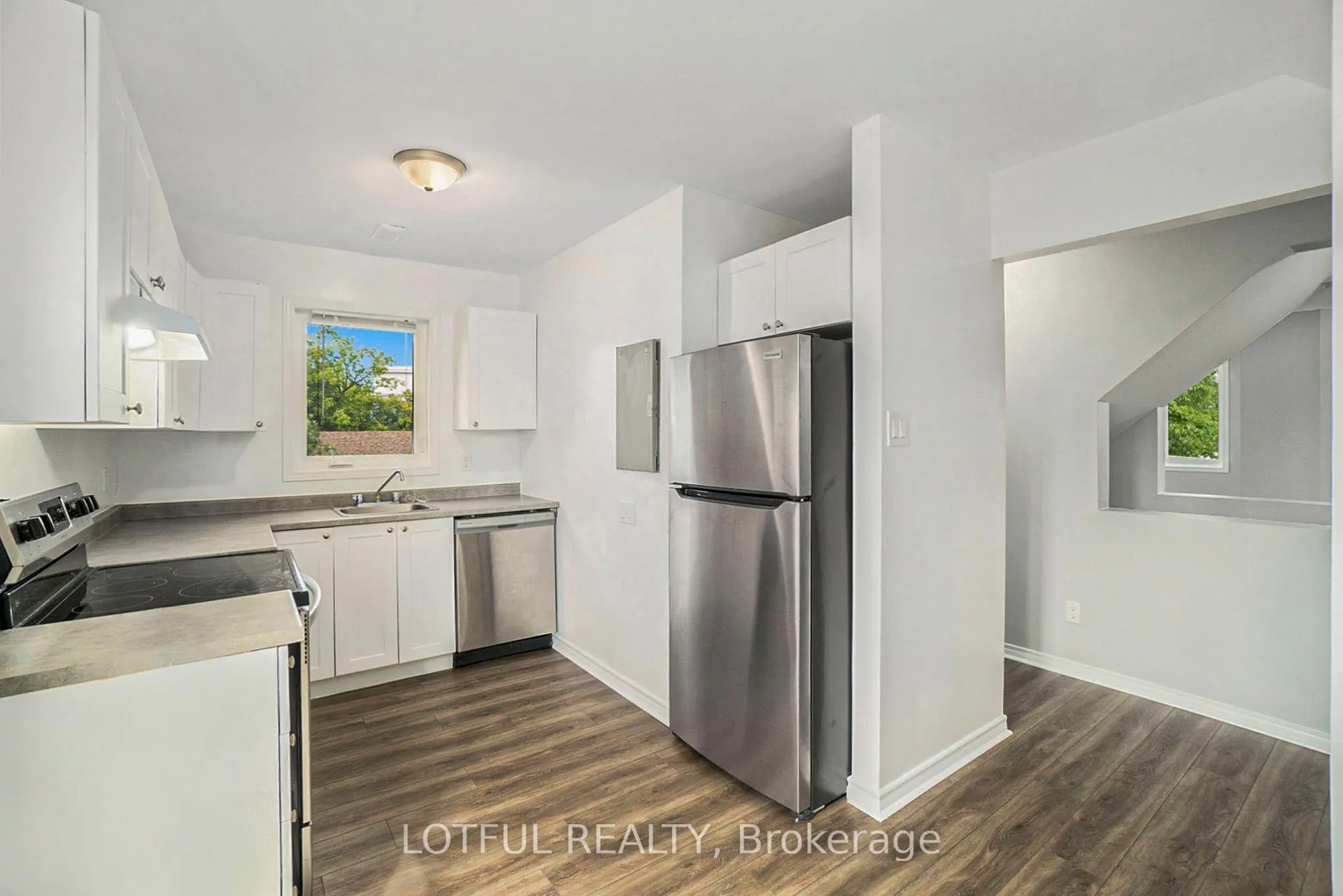 Photo 8 of Unit B, 725 Alesther Street, Ottawa, Overbrook/Castle Heights — HOMEH