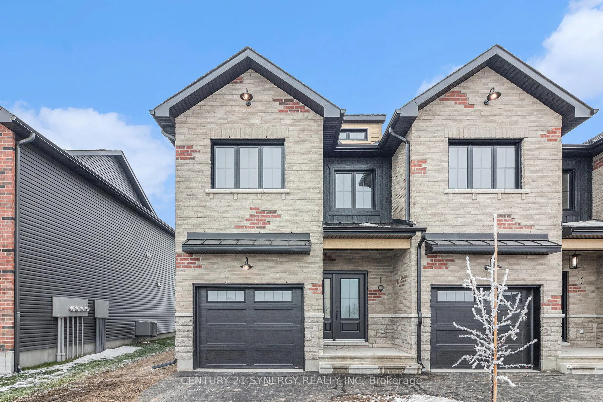 Photo 1 of 27 Helen Street, North Stormont, North Stormont (Finch) Twp — HOMEH