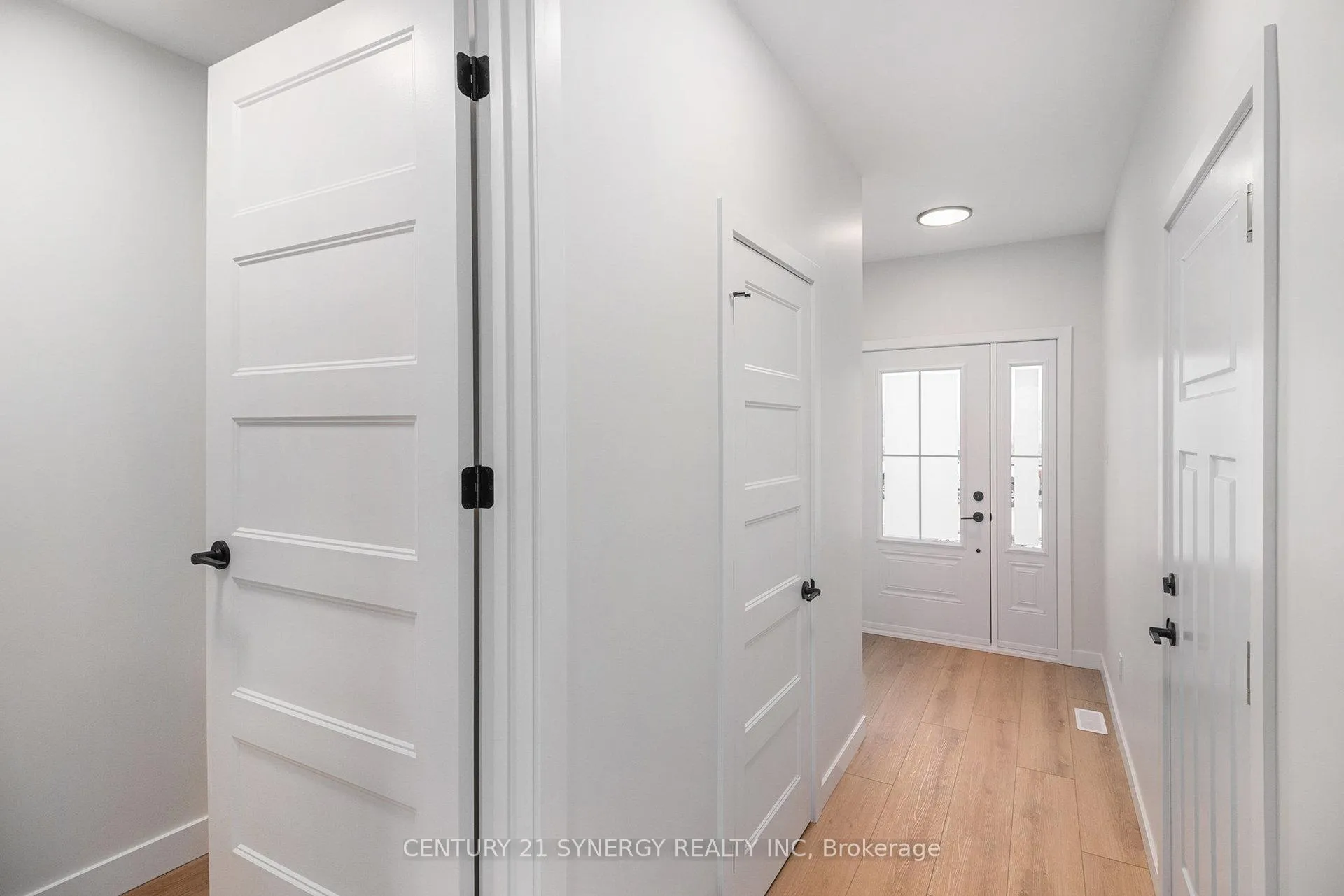 Photo 4 of 27 Helen Street, North Stormont, North Stormont (Finch) Twp — HOMEH