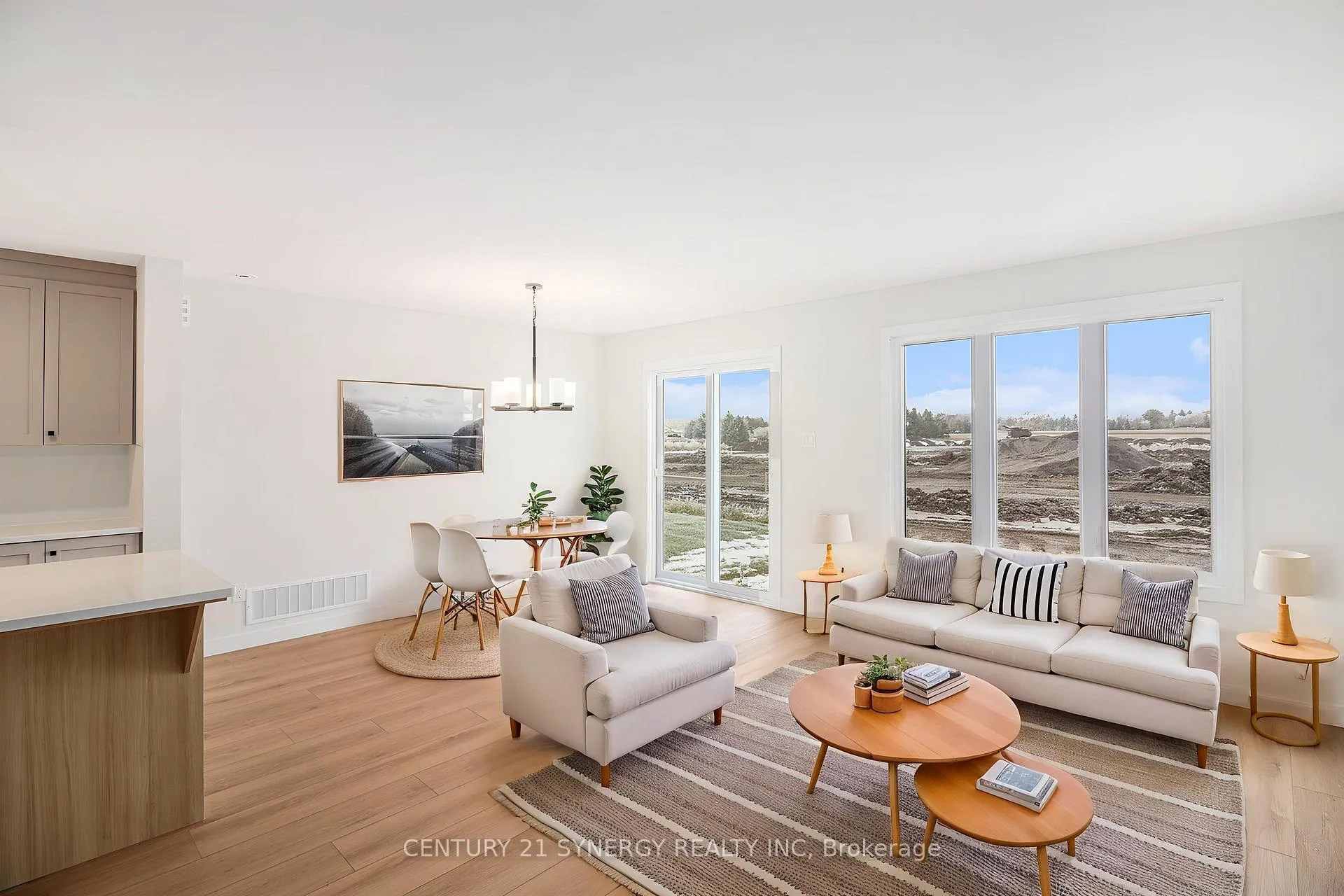 Photo 13 of 27 Helen Street, North Stormont, North Stormont (Finch) Twp — HOMEH