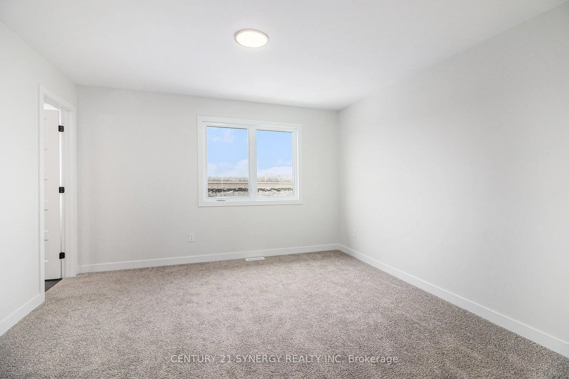 Photo 16 of 27 Helen Street, North Stormont, North Stormont (Finch) Twp — HOMEH