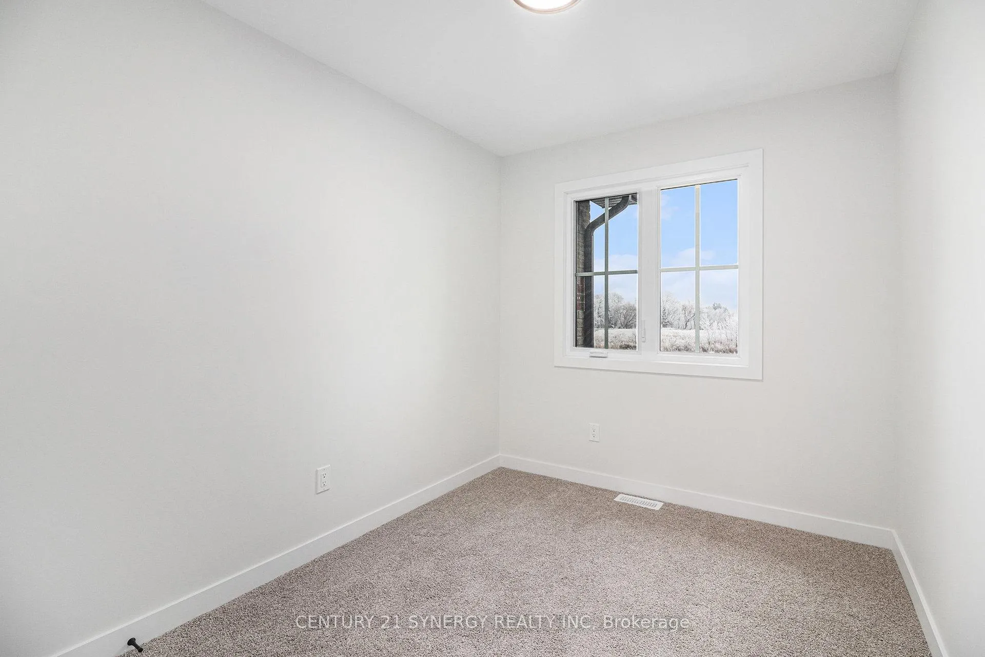 Photo 21 of 27 Helen Street, North Stormont, North Stormont (Finch) Twp — HOMEH