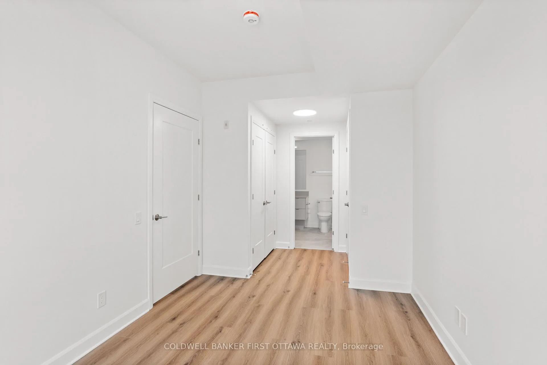Photo 14 of Unit 401, 115 Echo Drive, Ottawa, Ottawa East — HOMEH