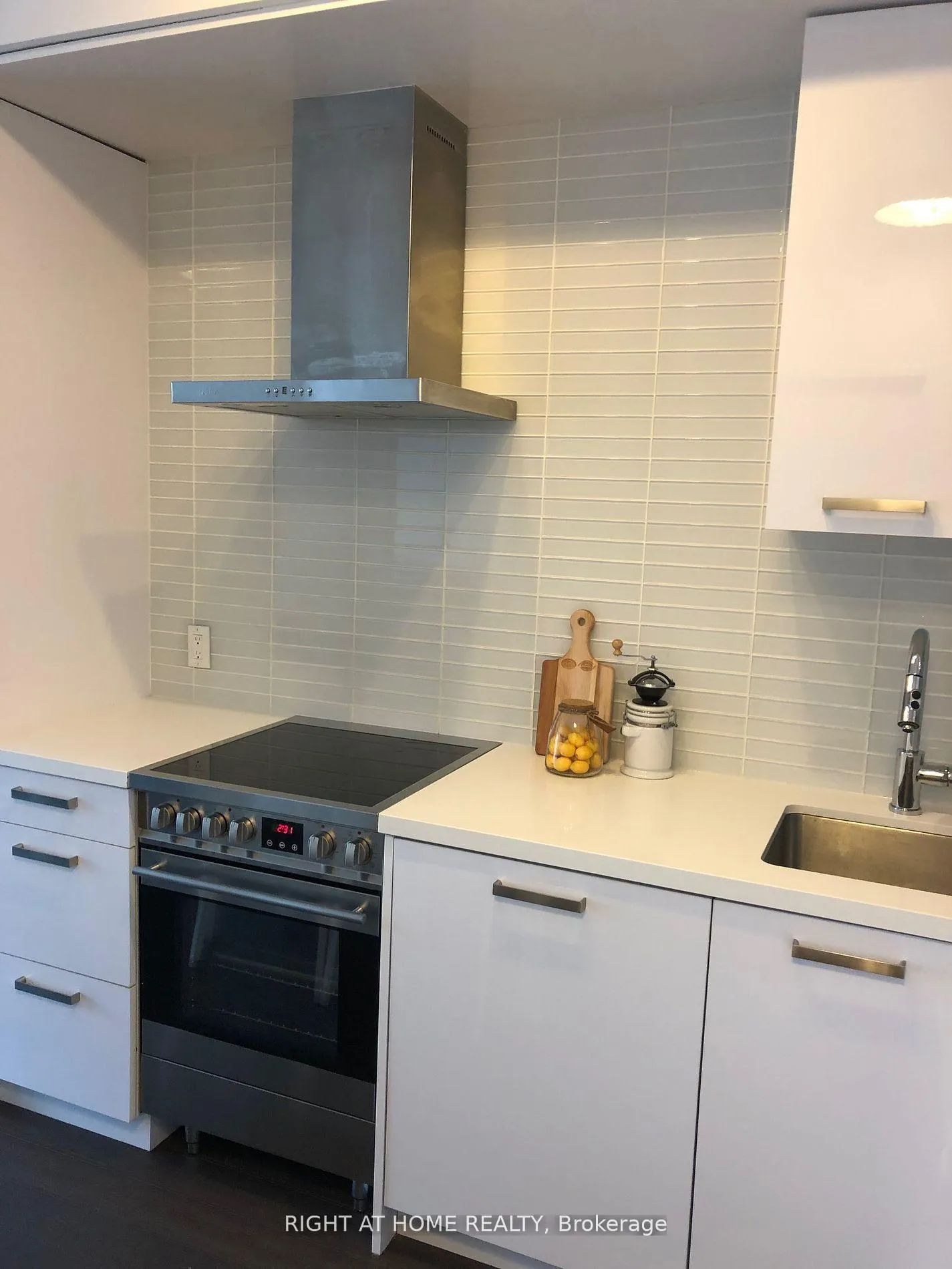 Photo 6 of Unit N306, 455 Front Street E, Toronto, Waterfront Communities — HOMEH