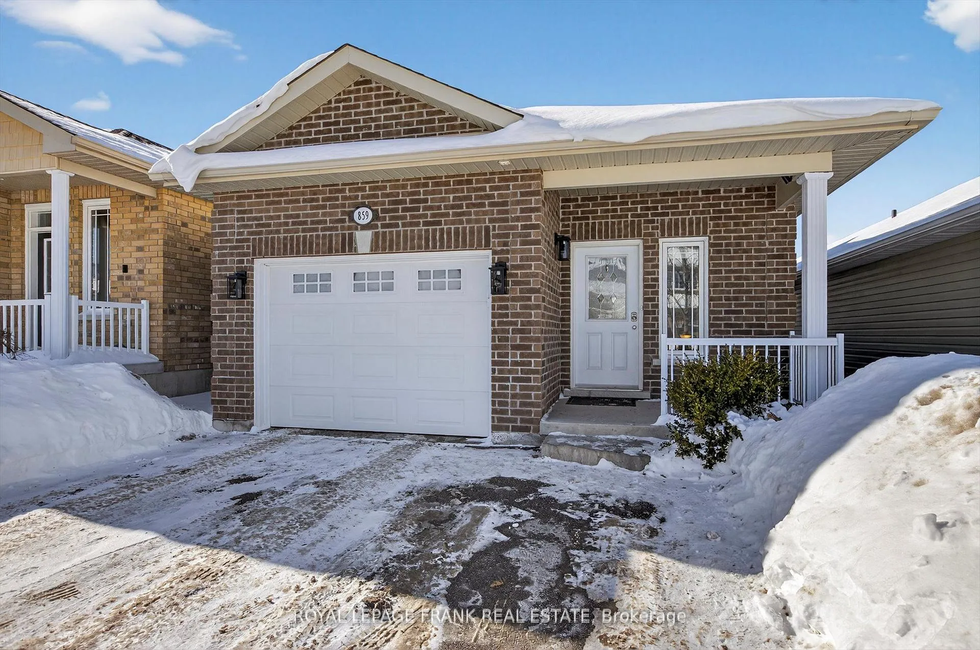 Front of 859 Emery Way