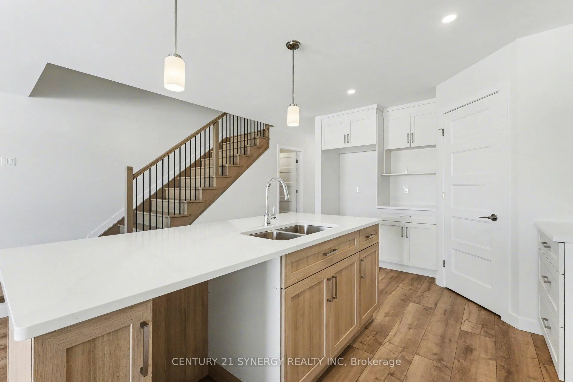 Photo 10 of 31 Helen Street, North Stormont, North Stormont (Finch) Twp — HOMEH