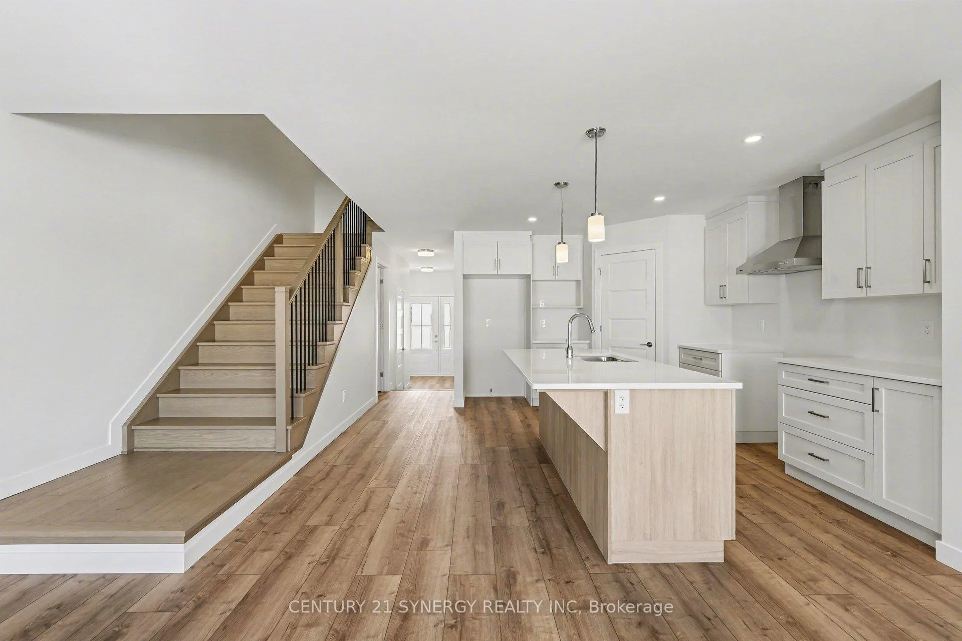 Photo 12 of 31 Helen Street, North Stormont, North Stormont (Finch) Twp — HOMEH