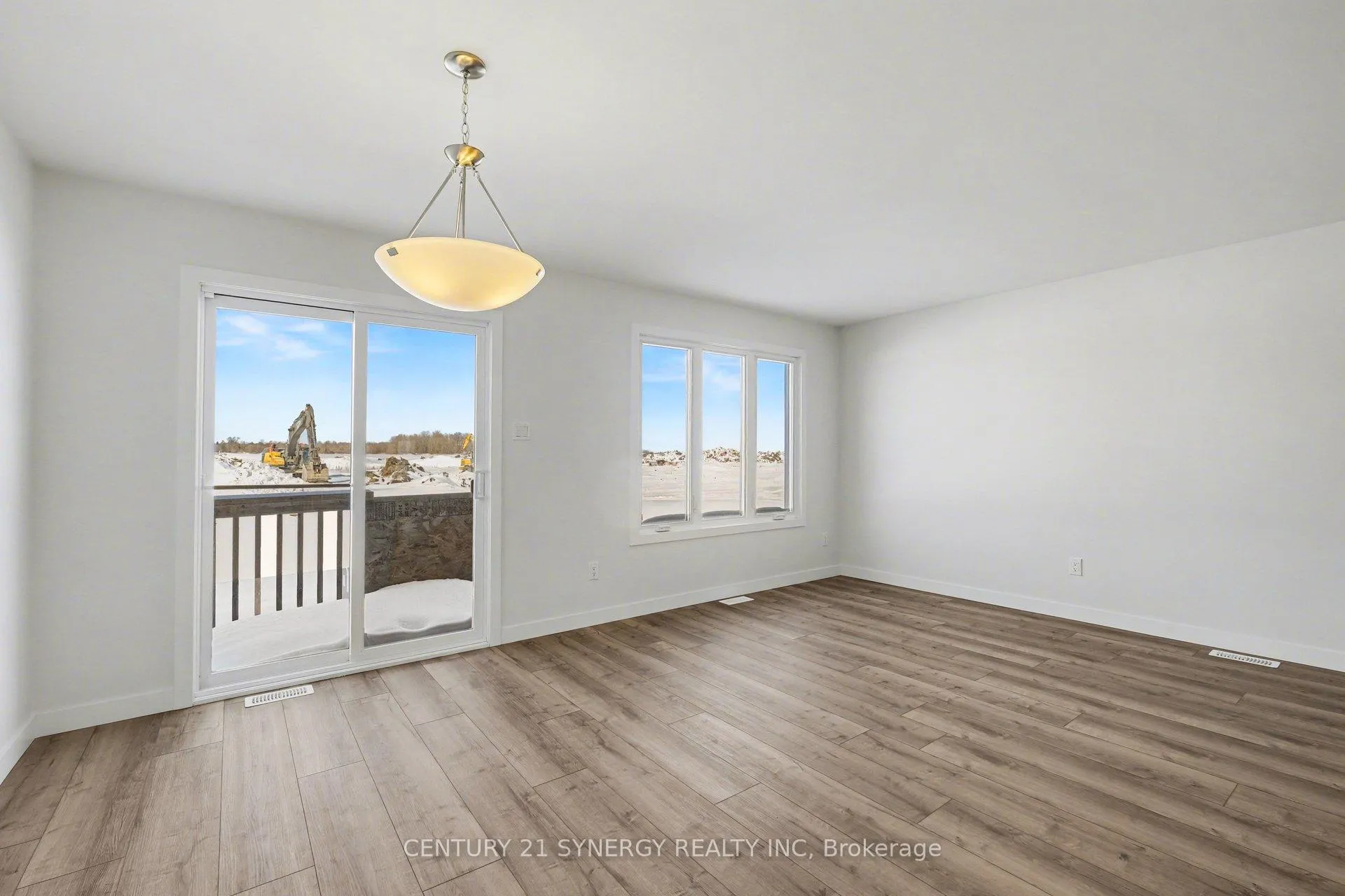 Photo 18 of 31 Helen Street, North Stormont, North Stormont (Finch) Twp — HOMEH