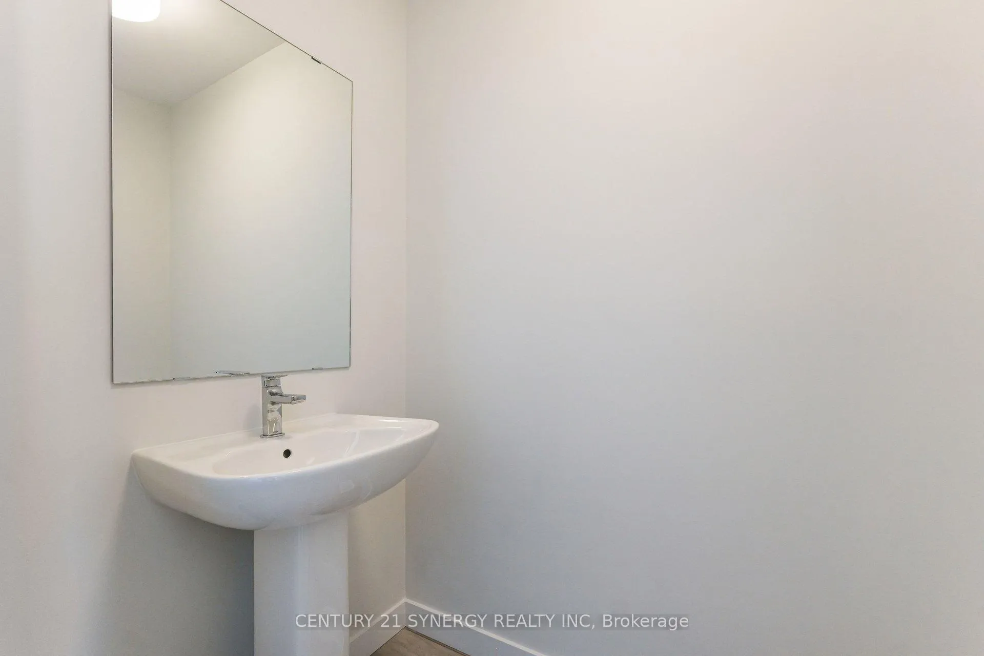 Photo 31 of 31 Helen Street, North Stormont, North Stormont (Finch) Twp — HOMEH