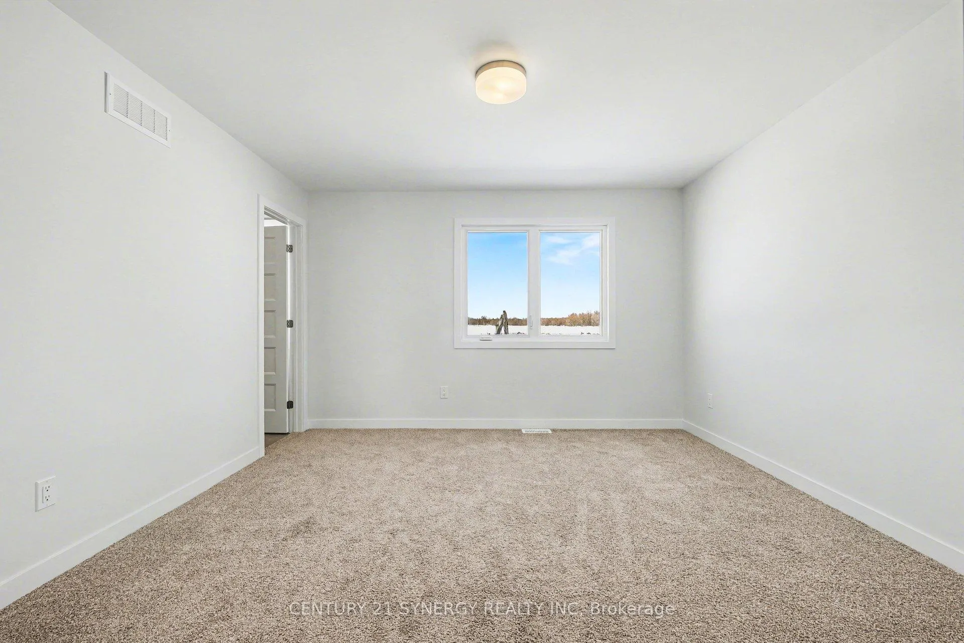 Photo 33 of 31 Helen Street, North Stormont, North Stormont (Finch) Twp — HOMEH