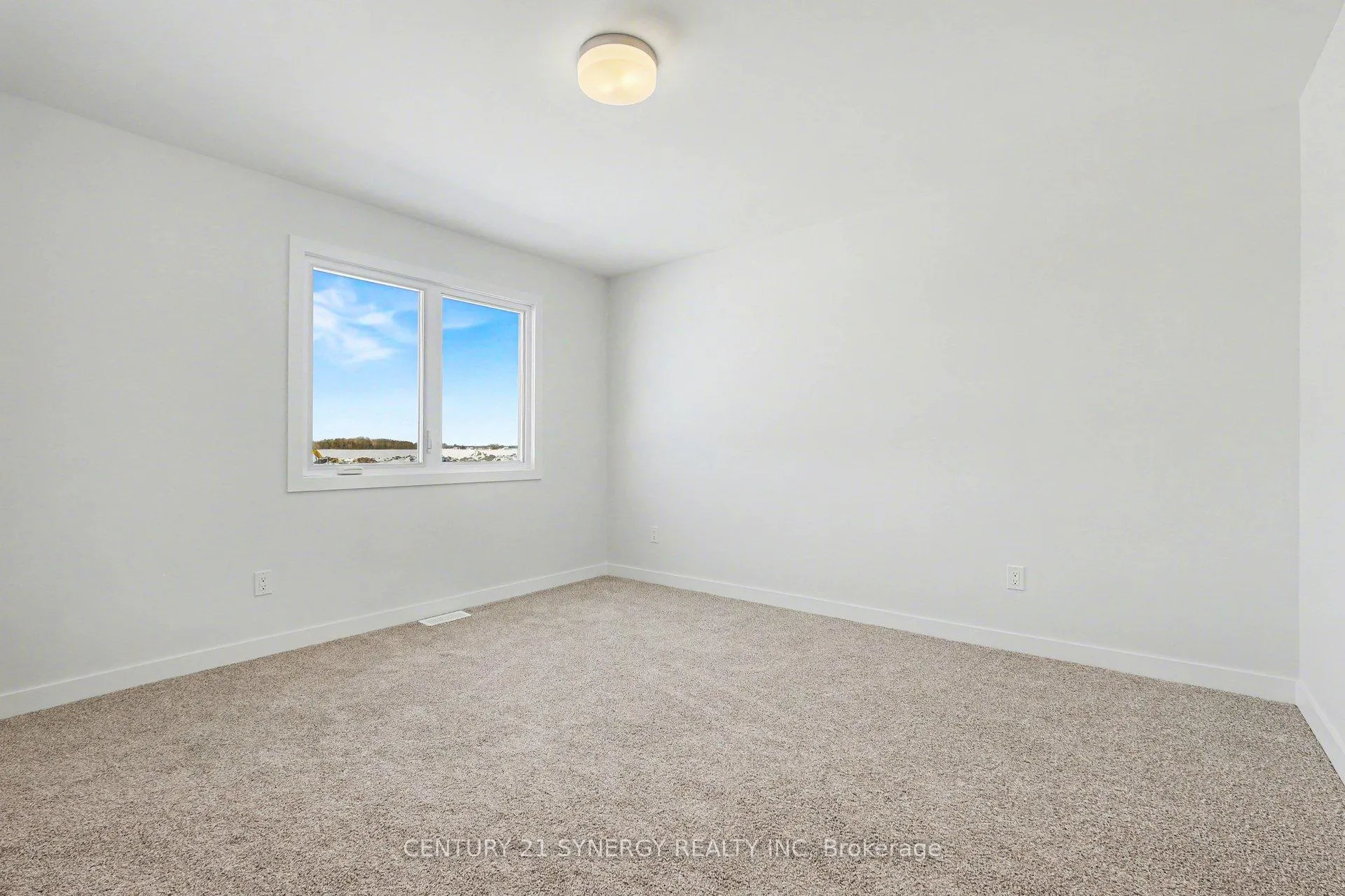 Photo 35 of 31 Helen Street, North Stormont, North Stormont (Finch) Twp — HOMEH