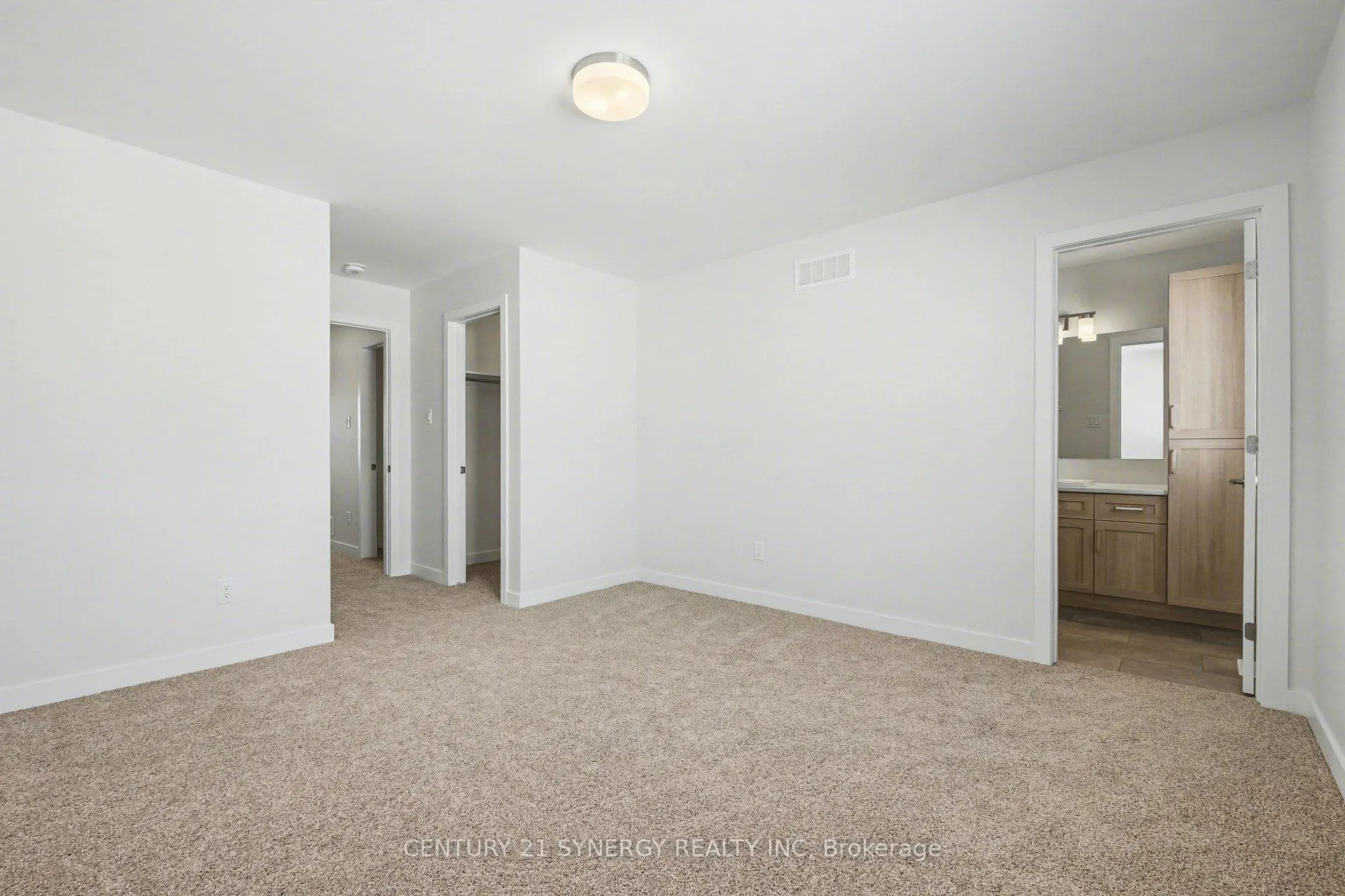 Photo 39 of 31 Helen Street, North Stormont, North Stormont (Finch) Twp — HOMEH